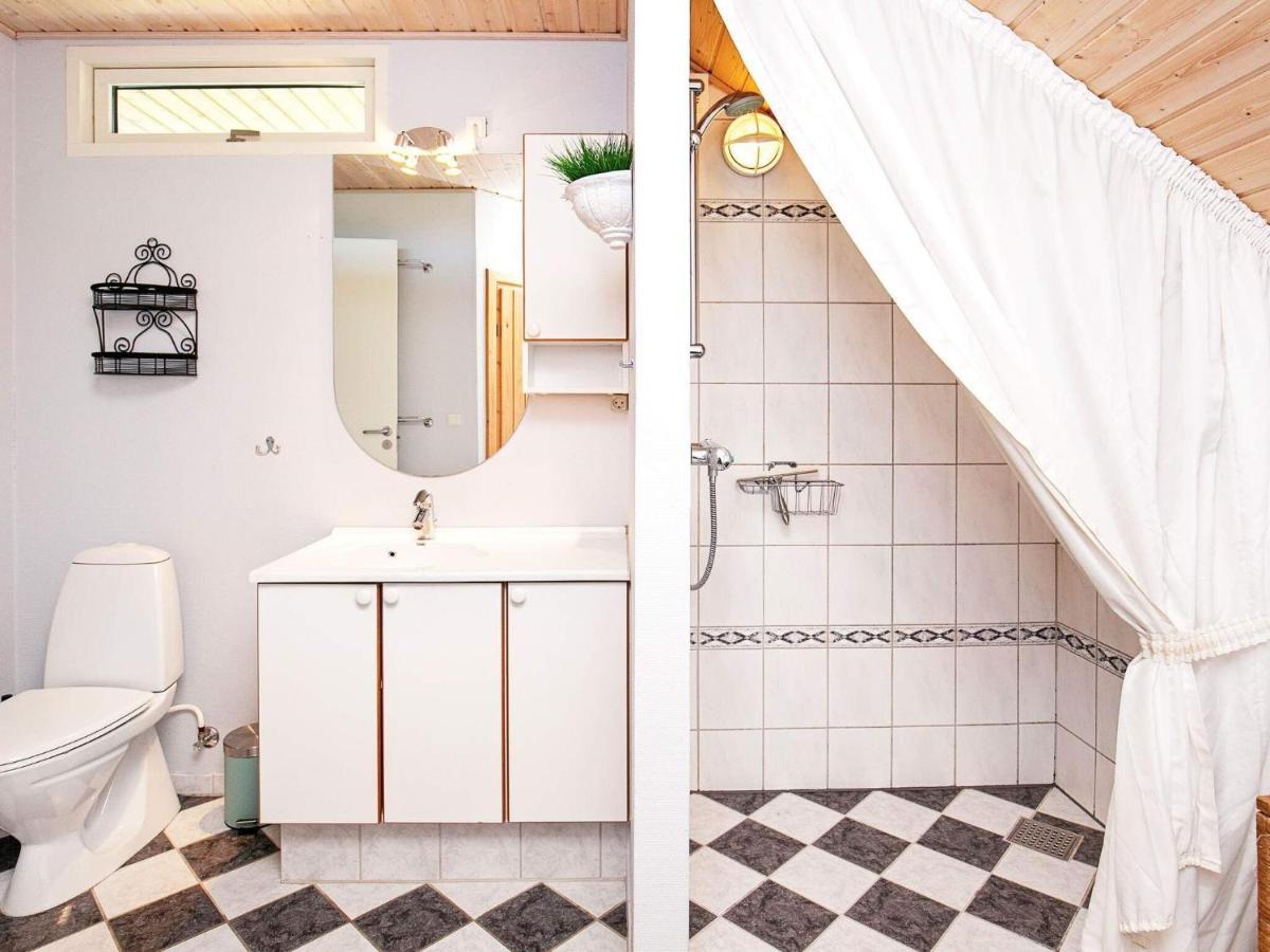 8 Person Holiday Home In L Kken ลอคเคิน ภายนอก รูปภาพ